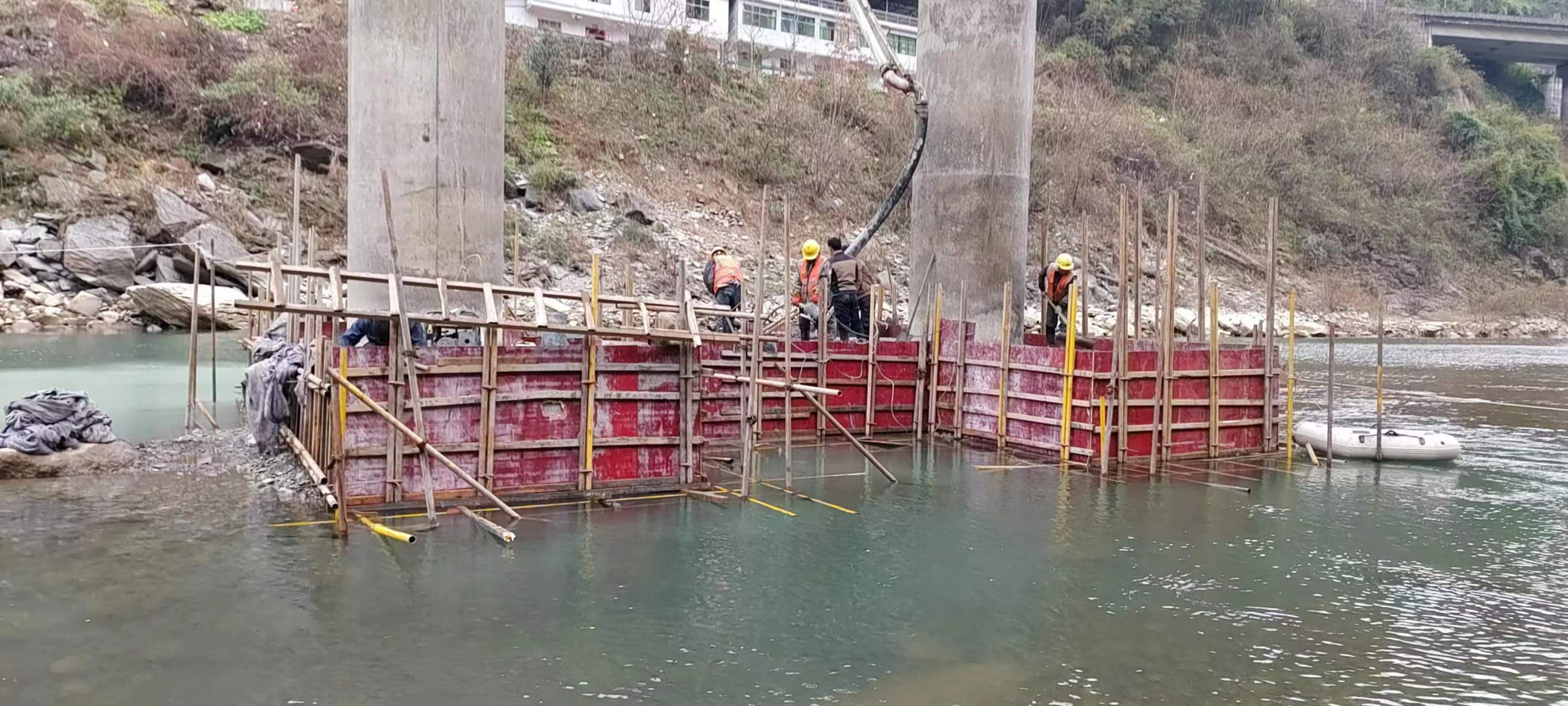 湖南水利工程施工中堤坝渗漏原因以及防渗加固技术